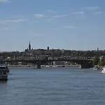 Vogue Boat Апартаменты